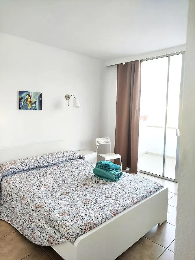 Holiday home Blu Apartment, Wifi Free Pool View Costa Del Silencio